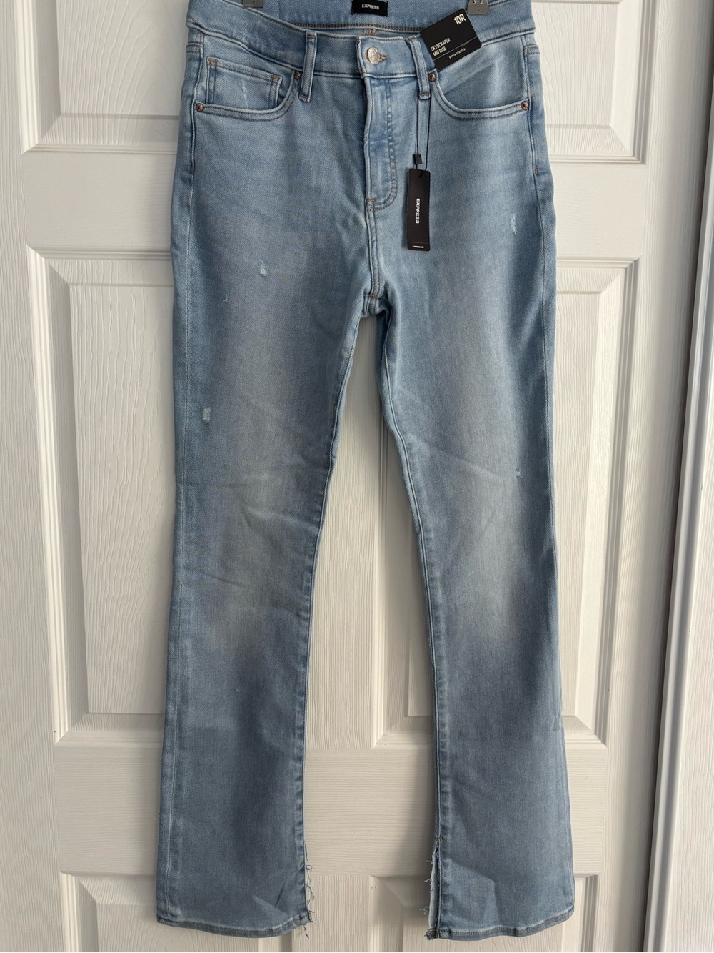 Express Mid Rise Skyscraper Jeans - Picture 2 of 6